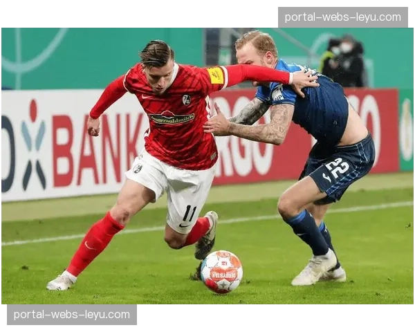 多特蒙德主场4-0完胜弗赖堡，提前三轮确保下赛季欧冠参赛资格